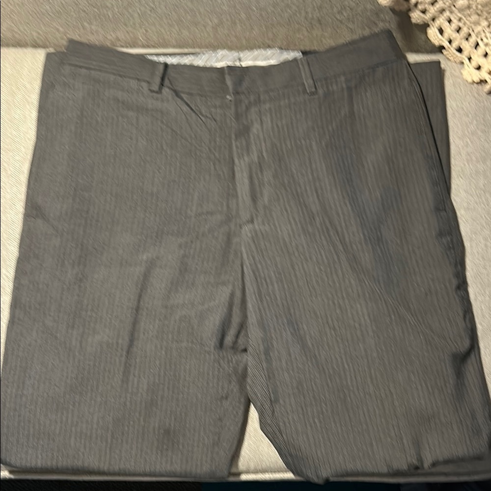 Men’s Banana Republic Gray Pinstripe Dress Pants 31x30